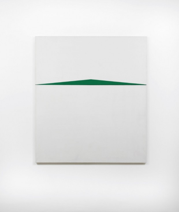 O quadro Blanco y Verde, de Carmen Herrera, em exposição no Whitney. (Foto: Divulgação)