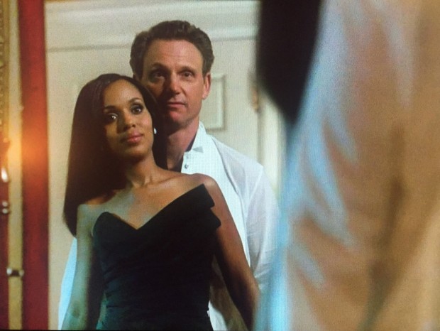 Romance secreto entre Olivia Pope e o presidente Fritz Grant (Tony Goldwyn) continua na Quinta Temporada de "Scandal". (Foto: Reprodução) 