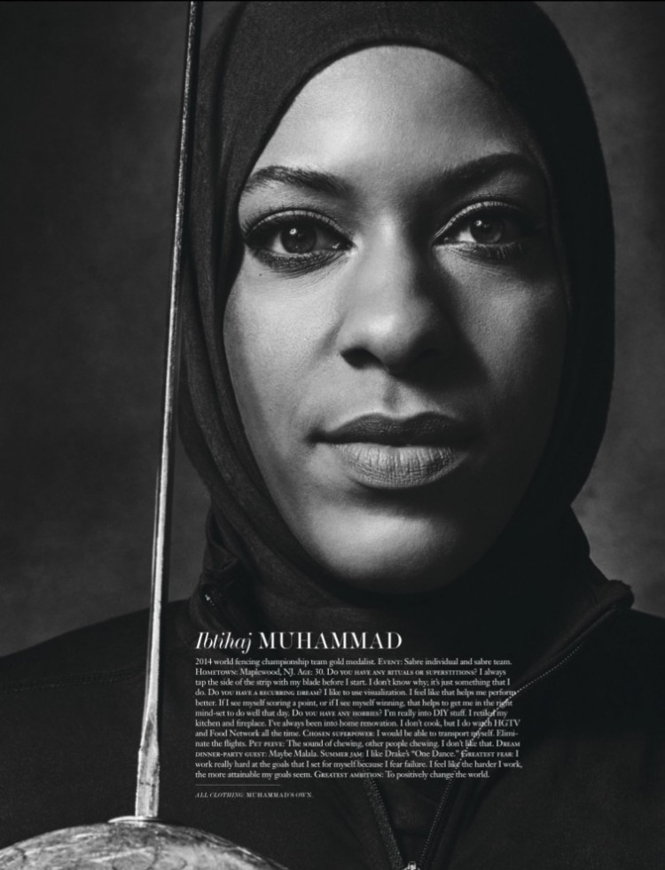 A esgrimista americana de origem muçulmana Ibtihaj Muhammad na revista Interview (Foto: Sebastian Kim)