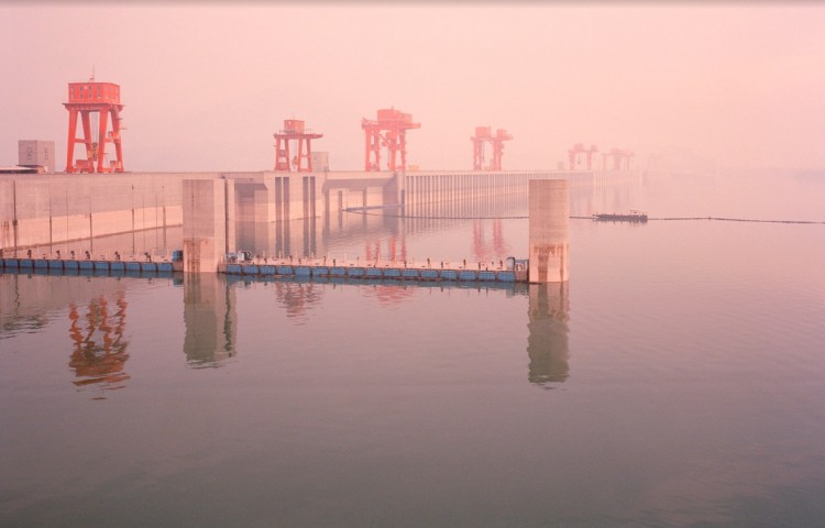 Represa em Ychang, China. (Foto: Mustafah Abdulaziz)